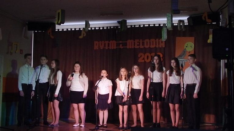 WOJEWÓDZKI KONKURS PIOSENKI : „RYTM I MELODIA”