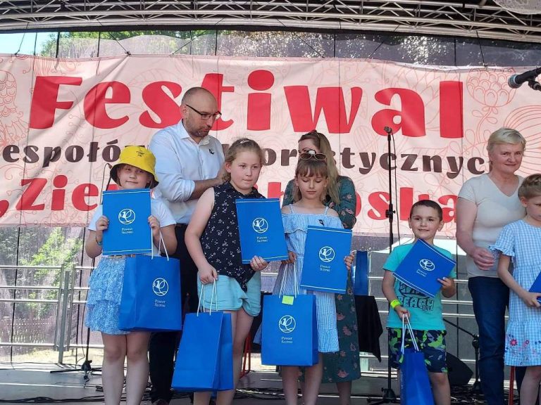 Laureaci Powiatowego Konkursu „ Życie na wsi” Laureaci Powiatowego Konkursu „ Życie na wsi”