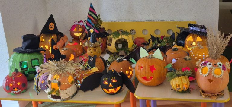 🎃Przedszkolny konkurs ,,Wyczaruj lampion z dyni”🎃