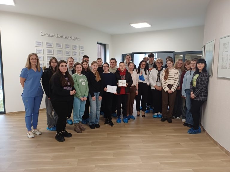 WIZYTA KLAS VIII W HOSPICJUM